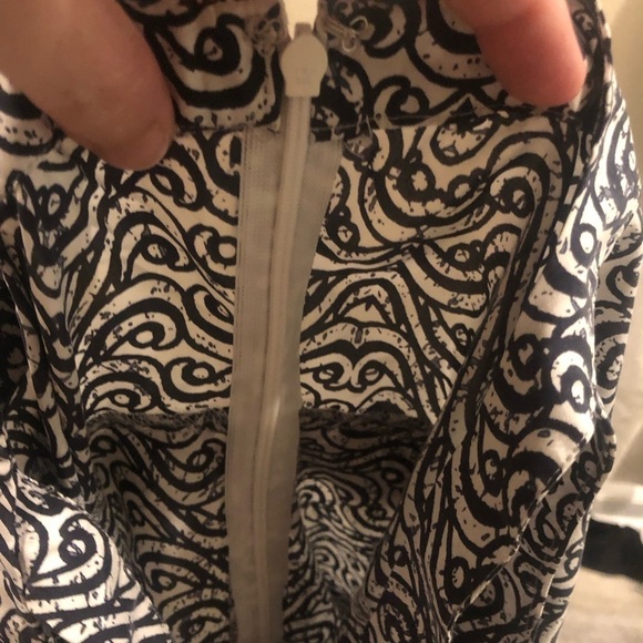 NWT Banana Republic 100% silk top size medium - Picture 12 of 13